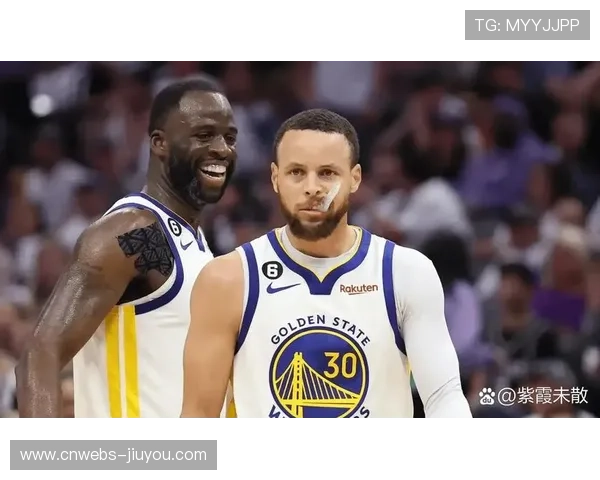 勇士黄蜂冲突不断,格林技术犯规引热议